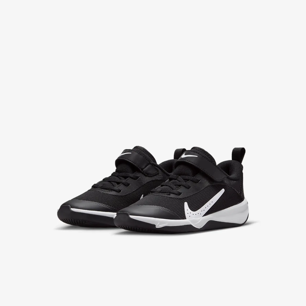 Nike Omni Multi-Court Little Kids&#039; Indoor Court Shoes DM9026-002