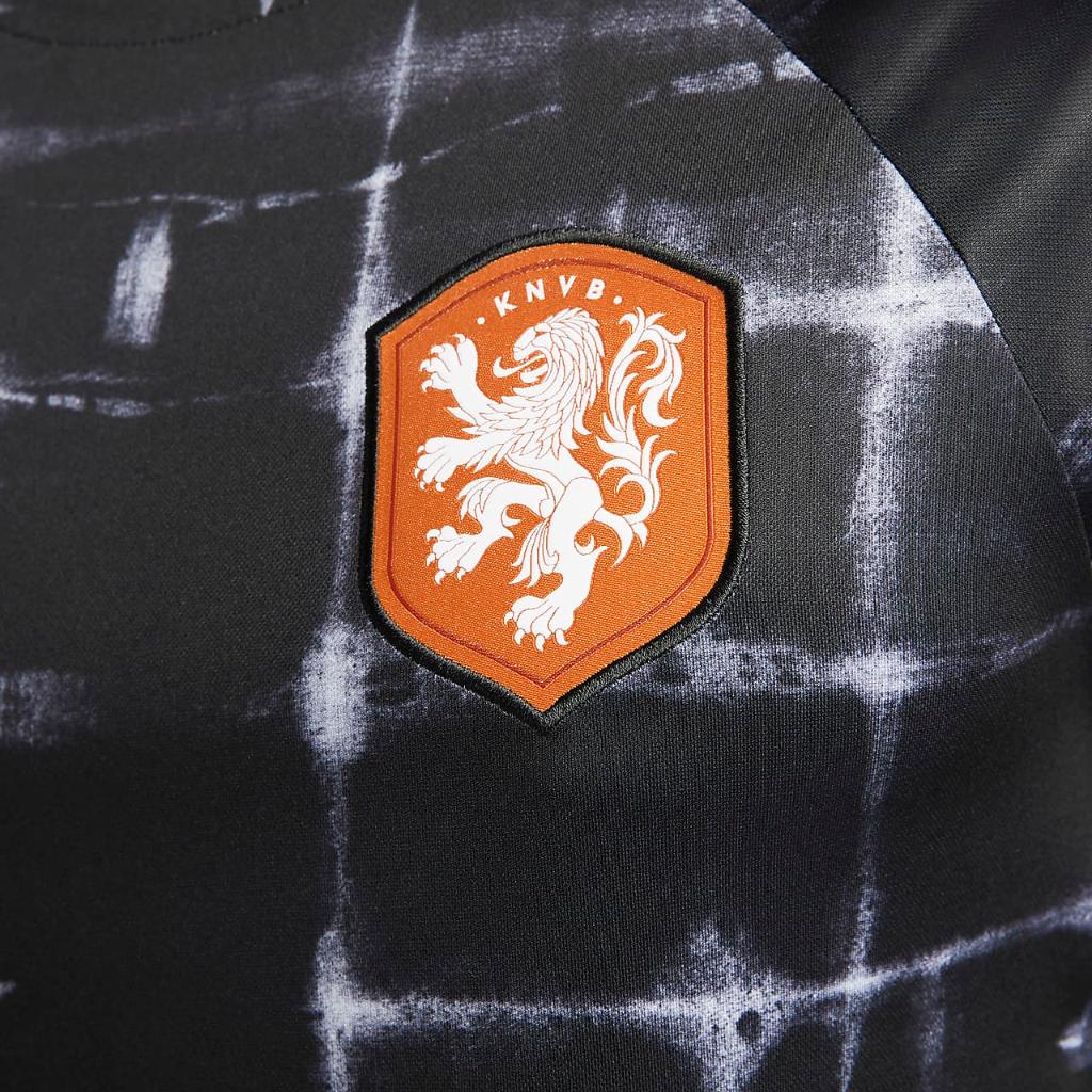 Netherlands Men&#039;s Nike Dri-FIT Pre-Match Soccer Top DM9550-010