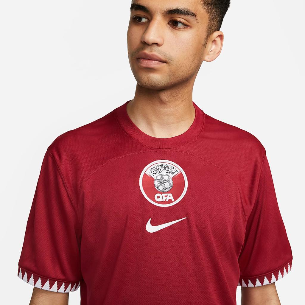 Qatar 2022/23 Stadium Home Men&#039;s Nike Dri-FIT Soccer Jersey DN0702-647
