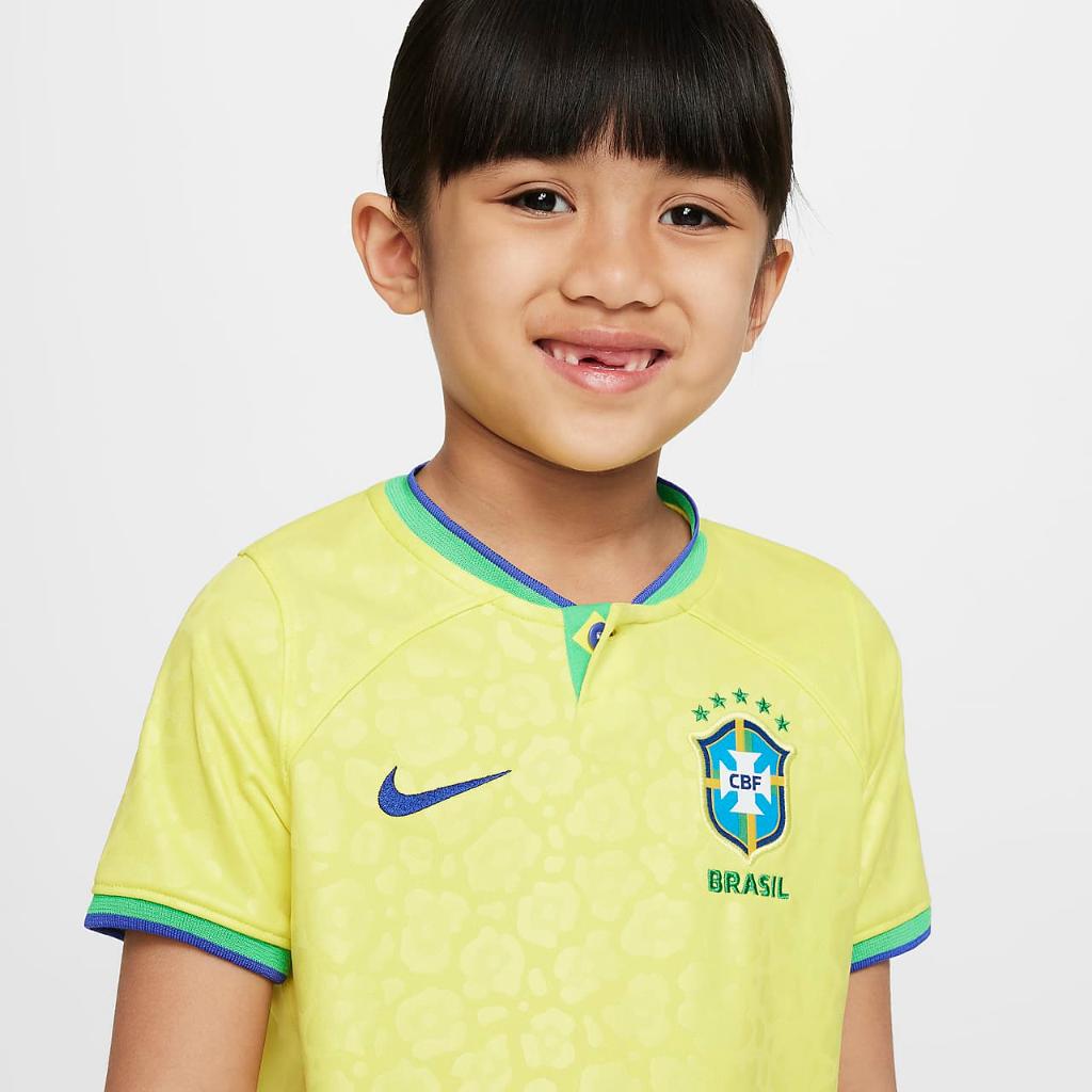 Brazil 2022/23 Home Little Kids&#039; Nike Dri-FIT Soccer Jersey DN1204-740