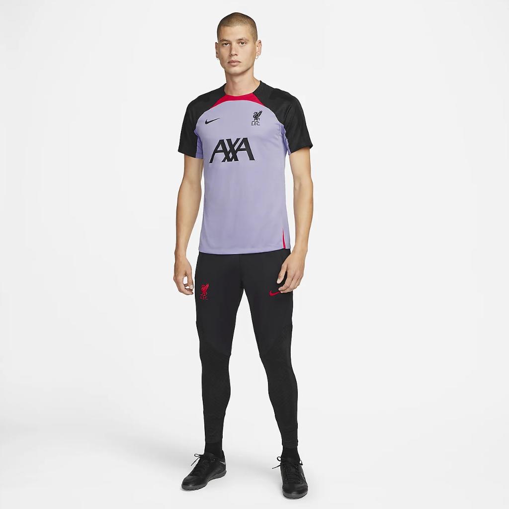 Liverpool FC Strike Men&#039;s Nike Dri-FIT Short-Sleeve Soccer Top DN2803-545