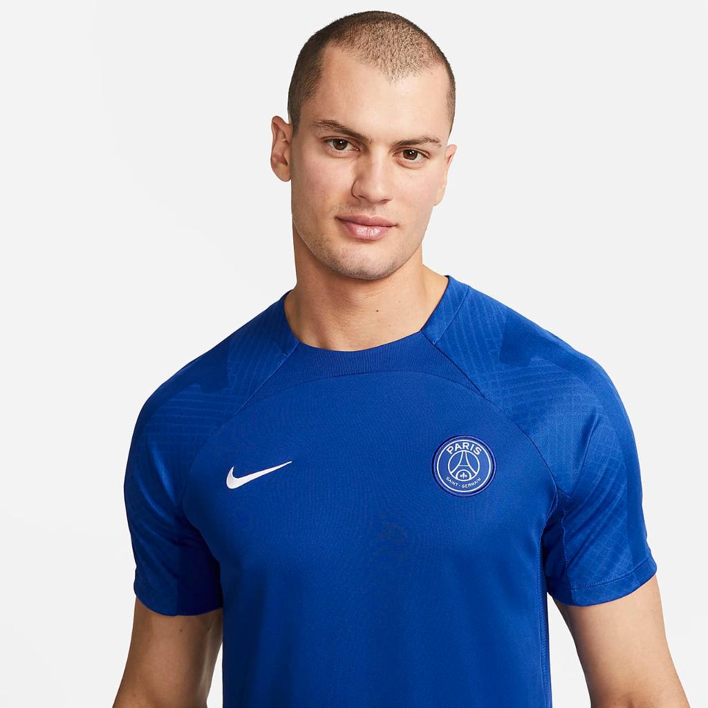 Paris Saint-Germain Strike Men&#039;s Nike Dri-FIT Short-Sleeve Soccer Top DN2804-418