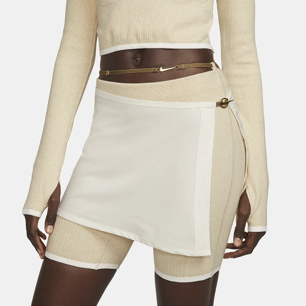 Nike x Jacquemus Women&#039;s Shorts DN3217-219