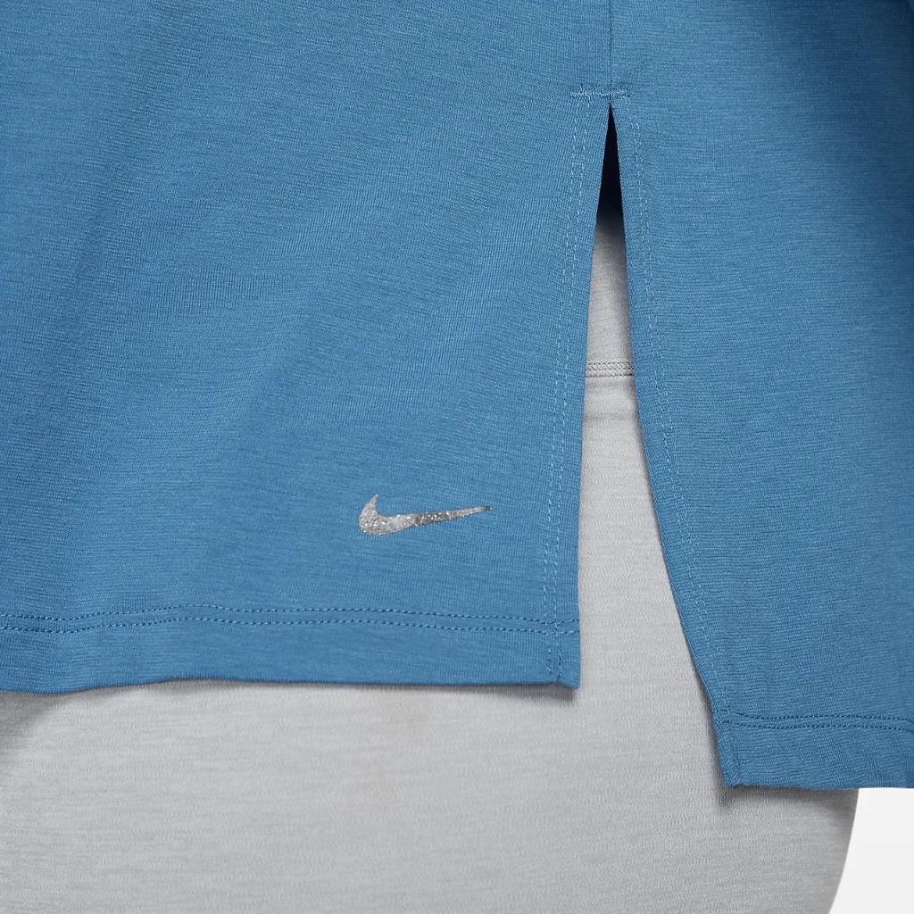 Nike Yoga Dri-FIT Women&#039;s Long-Sleeve Top (Plus Size) DN5594-407
