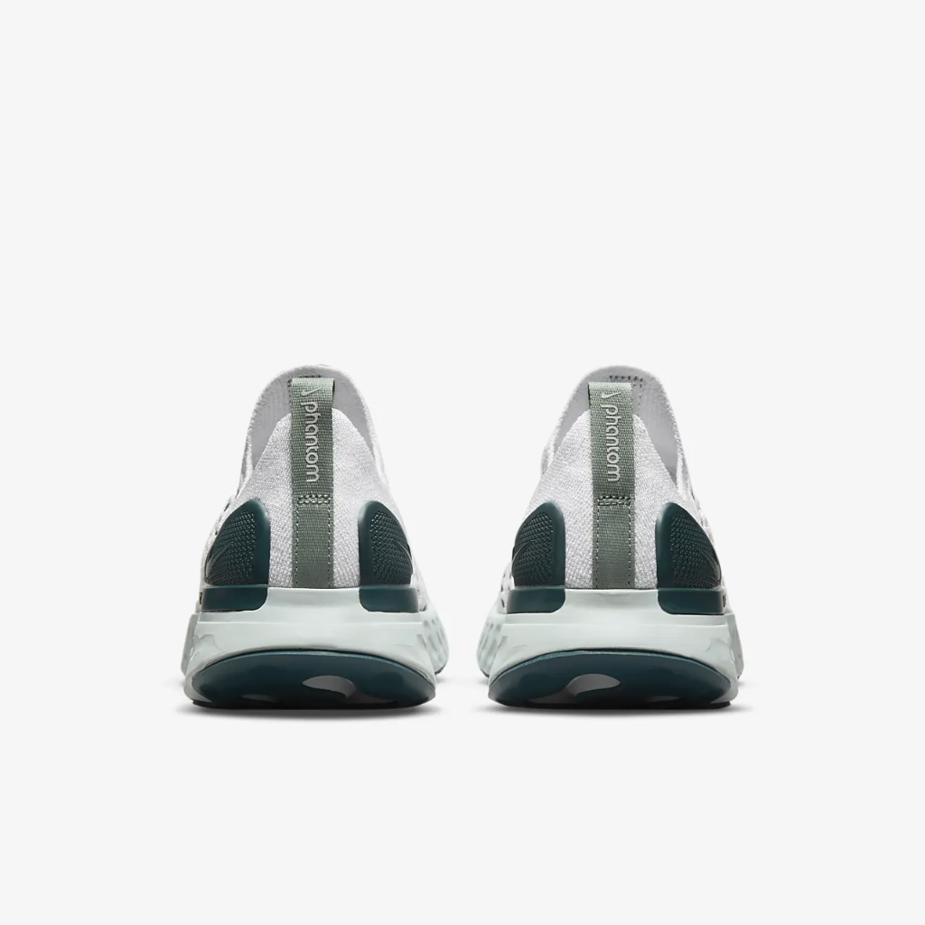 Nike React Phantom Run Flyknit 2 Women&#039;s Road Running Shoes DO6698-001