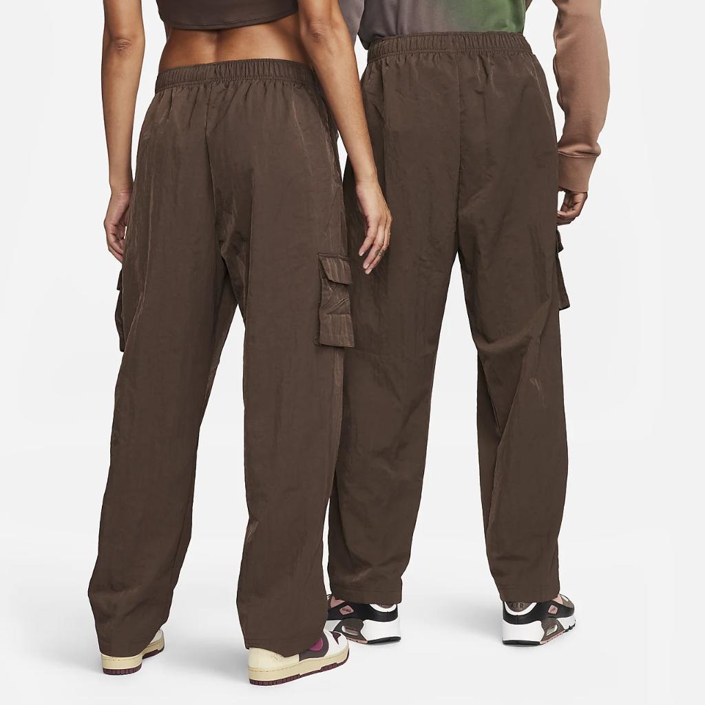 Nike Sportswear Essential Women&#039;s High-Rise Woven Cargo Pants DO7209-237