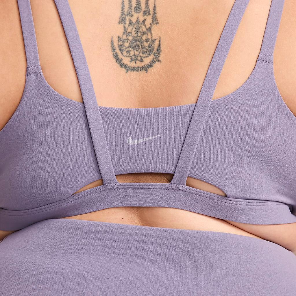 Nike Zenvy Strappy Women&#039;s Light-Support Padded Sports Bra (Plus Size) DQ2810-509