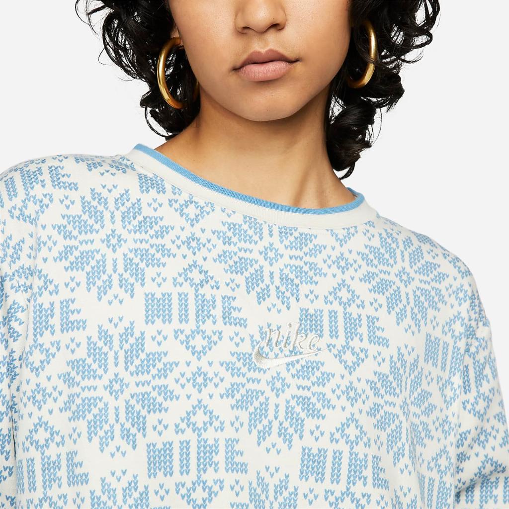 Nike Sportswear Club Fleece Women&#039;s Holiday Sweatshirt DQ3545-073
