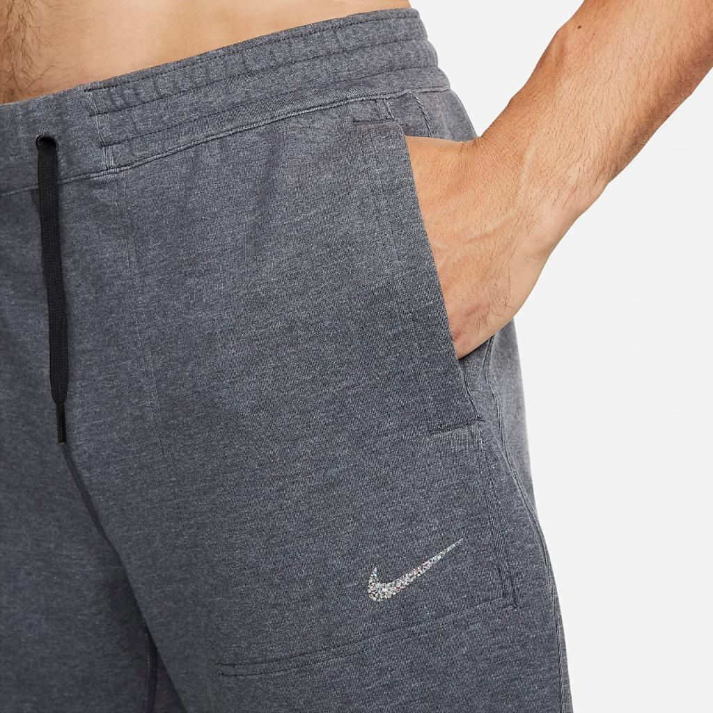 Nike Yoga Dri-FIT Men&#039;s Fleece Pants DQ4882-010