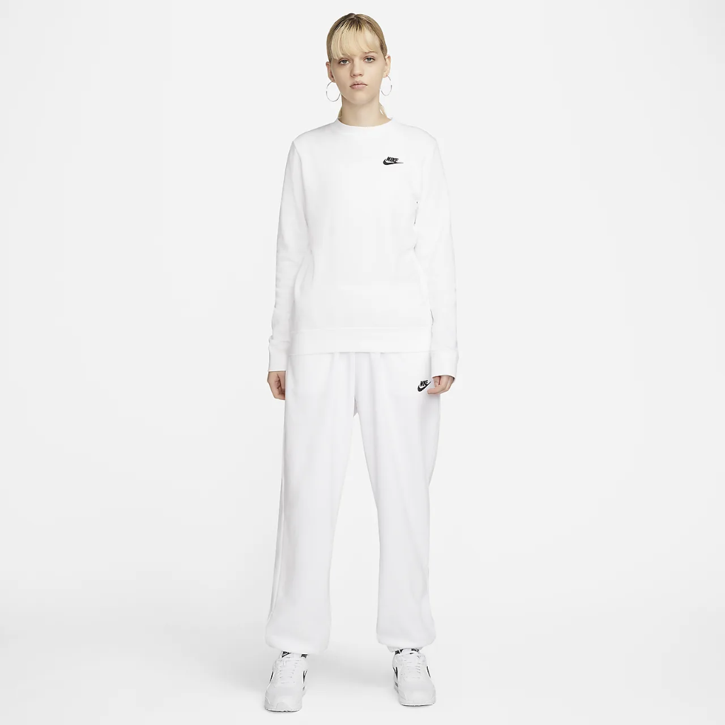 Nike Sportswear Club Fleece Women&#039;s Crew-Neck Sweatshirt DQ5473-100