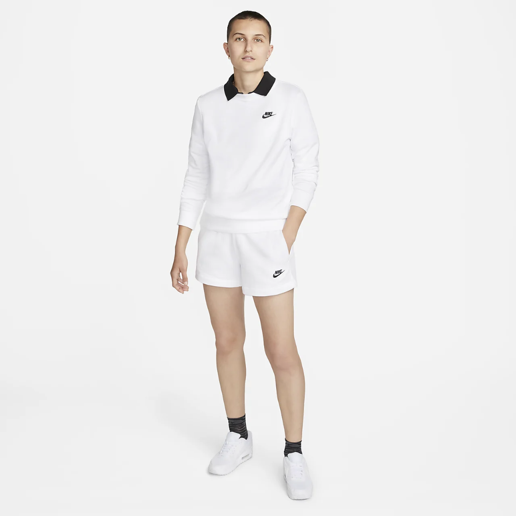 Nike Sportswear Club Fleece Women&#039;s Mid-Rise Shorts DQ5802-100