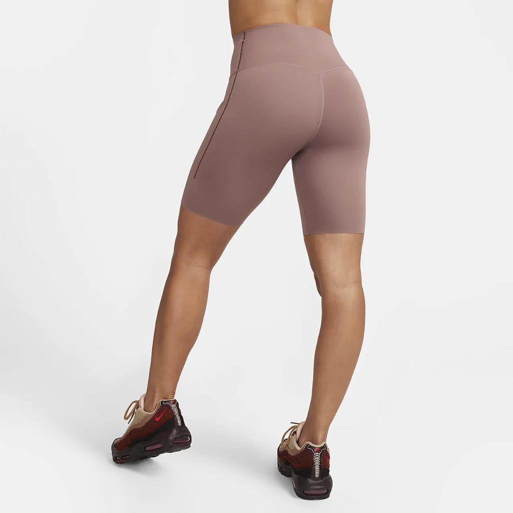 Nike Universa Women&#039;s Medium-Support High-Waisted 8&quot; Biker Shorts with Pockets DQ5994-208