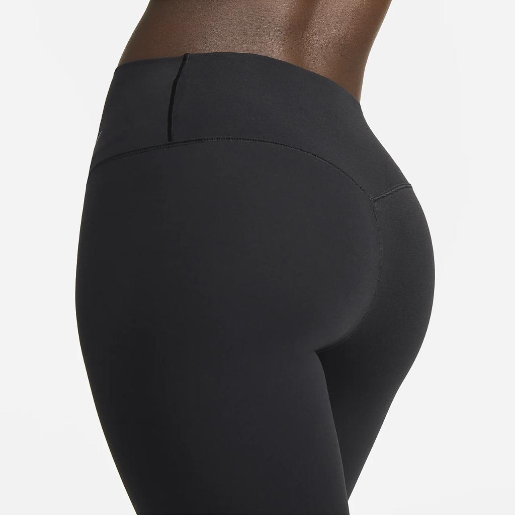 Nike Zenvy Women&#039;s Gentle-Support Mid-Rise 8&quot; Biker Shorts DQ6005-010