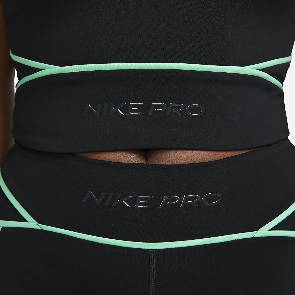 Nike Pro Dri-FIT Women&#039;s Cropped Training Tank DQ6295-010
