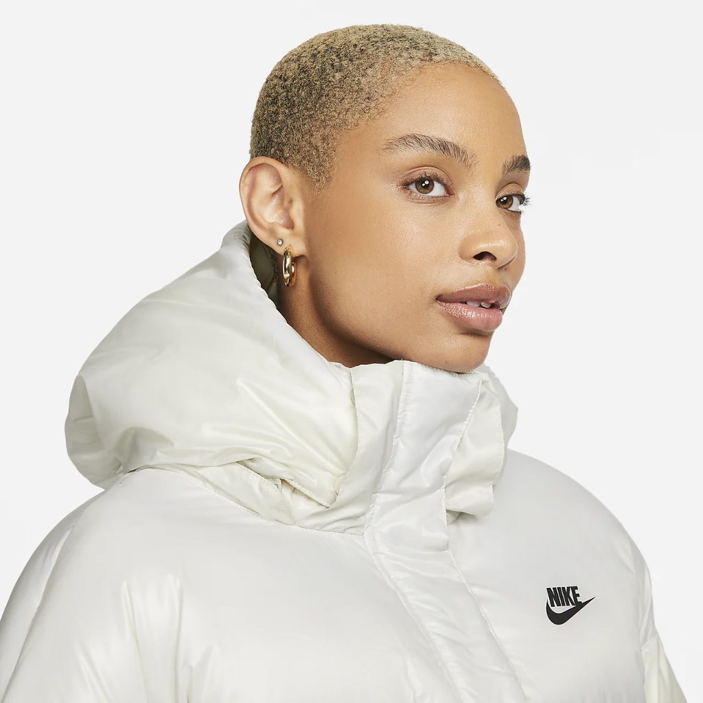 Nike Sportswear Therma-FIT City Series Women&#039;s Synthetic-Fill Hooded Jacket DQ6893-072
