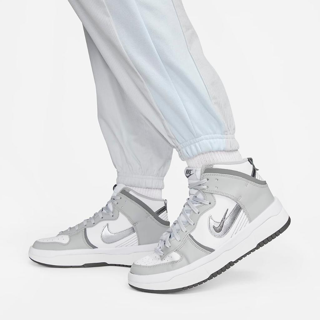 Nike Air Women&#039;s High-Waisted Corduroy Fleece Pants DQ6926-043