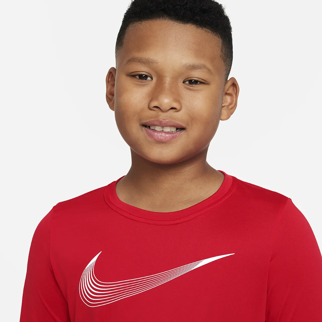 Nike Dri-FIT Big Kids&#039; (Boys&#039;) Long-Sleeve Training Top DQ8811-657