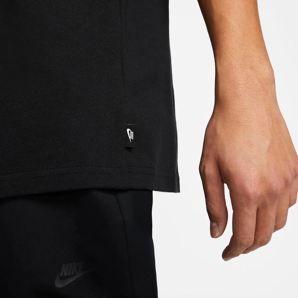 Nike Sportswear Premium Essentials Men&#039;s Pocket T-Shirt DQ9295-010