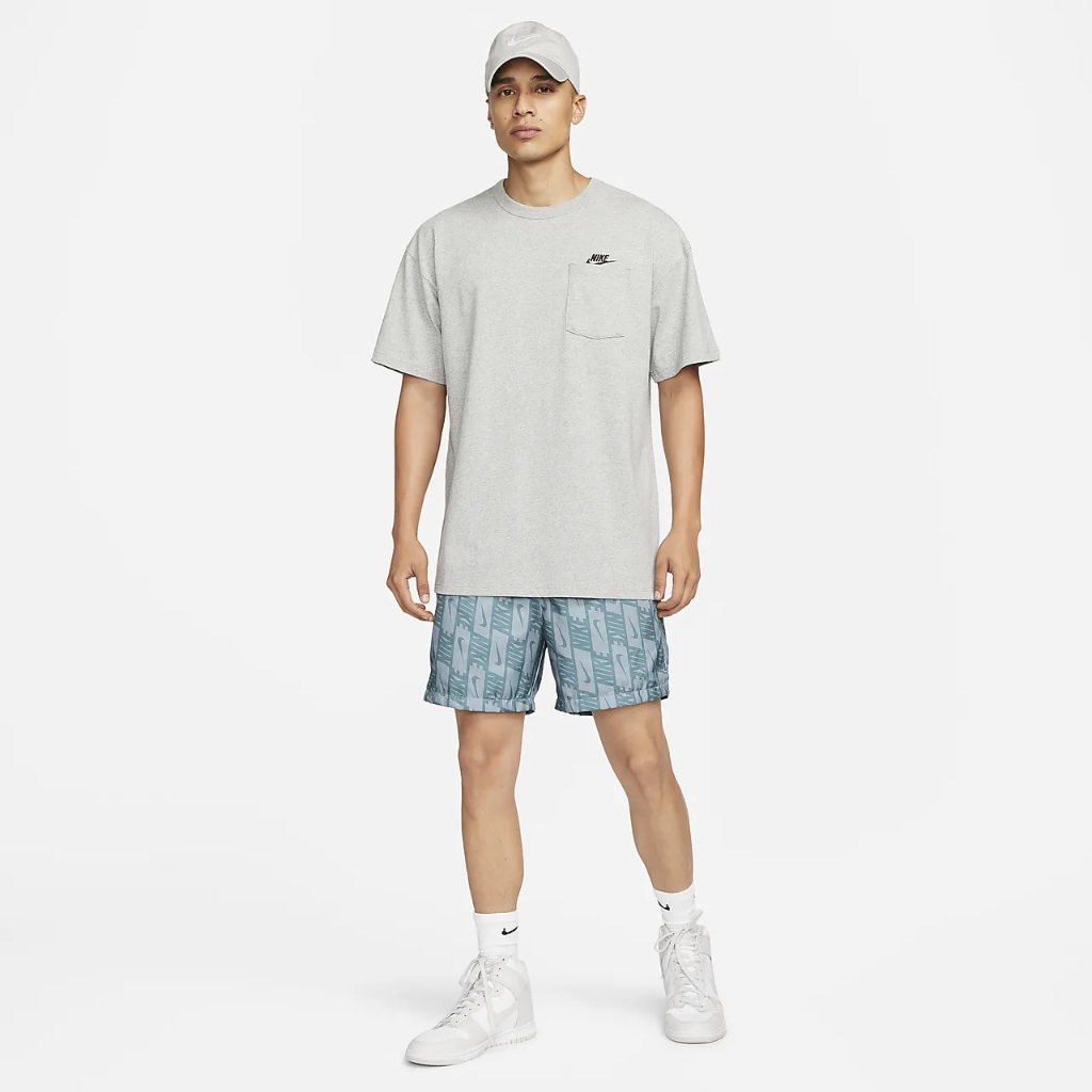 Nike Sportswear Premium Essentials Men&#039;s Pocket T-Shirt DQ9295-063