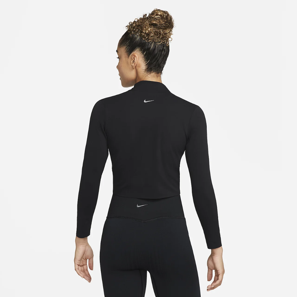 Nike Yoga Dri-FIT Luxe Women&#039;s Long Sleeve Crop Top DR2203-010