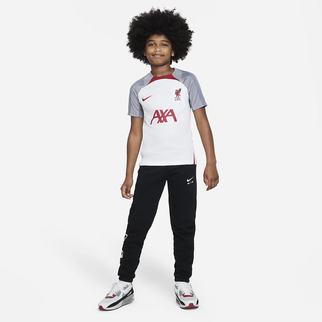 Liverpool FC Strike Big Kids&#039; Nike Dri-FIT Knit Soccer Top DR4631-101