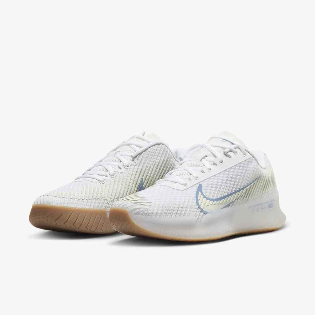 NikeCourt Air Zoom Vapor 11 Women&#039;s Hard Court Tennis Shoes DR6965-105