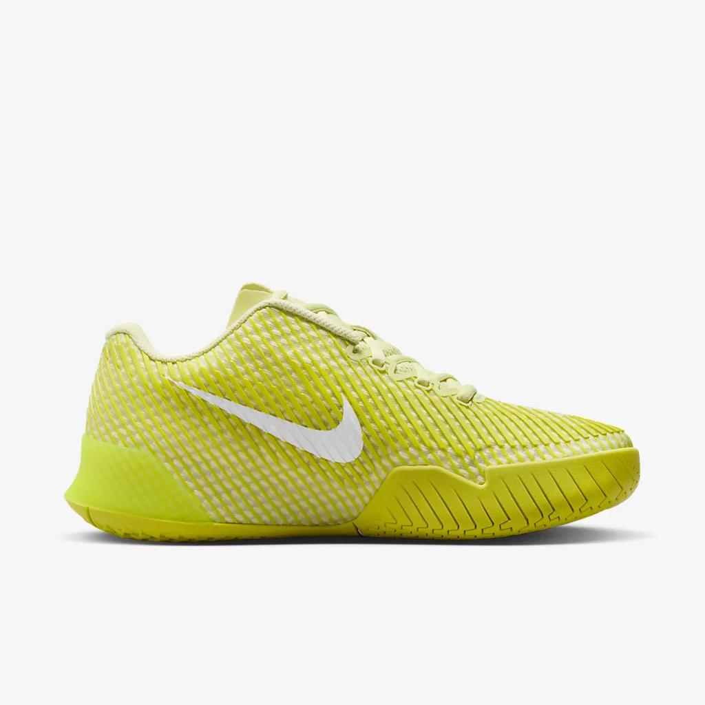 NikeCourt Air Zoom Vapor 11 Women&#039;s Hard Court Tennis Shoes DR6965-300