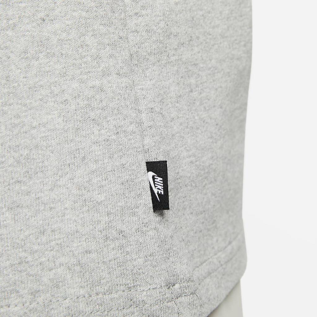 Nike Sportswear Premium Essentials Men&#039;s Long-Sleeve Pocket T-Shirt DR7929-063