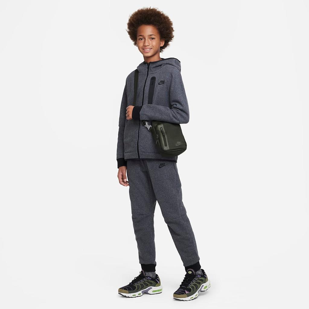 Nike Sportswear Tech Fleece Big Kids&#039; (Boys&#039;) Winterized Pants DV3067-010