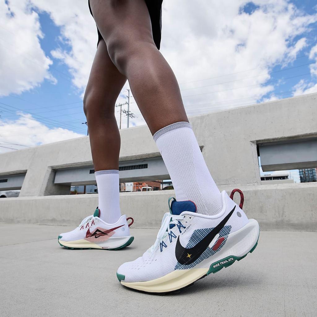 Nike Pegasus Trail 5 Women&#039;s Trail Running Shoes DV3865-100