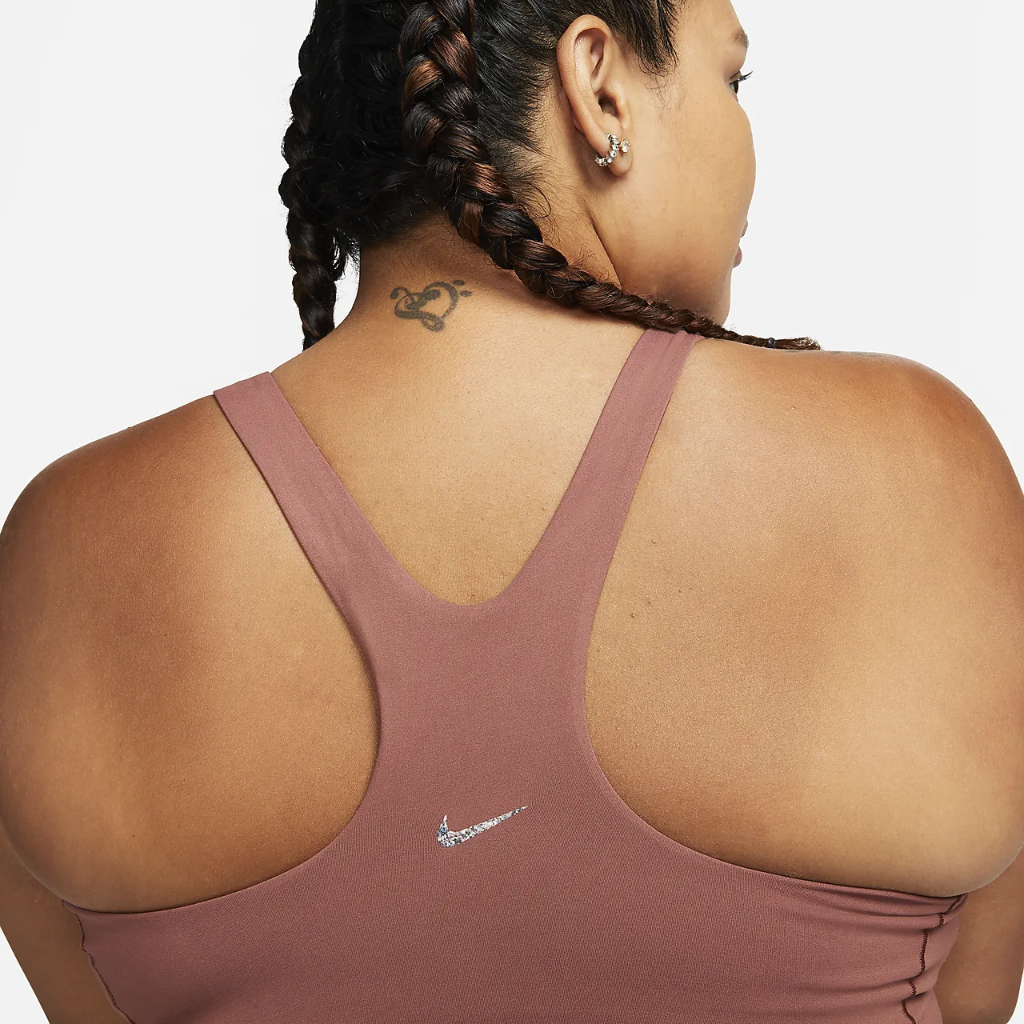 Nike Yoga Dri-FIT Luxe Women&#039;s Cropped Tank (Plus Size) DV4909-231