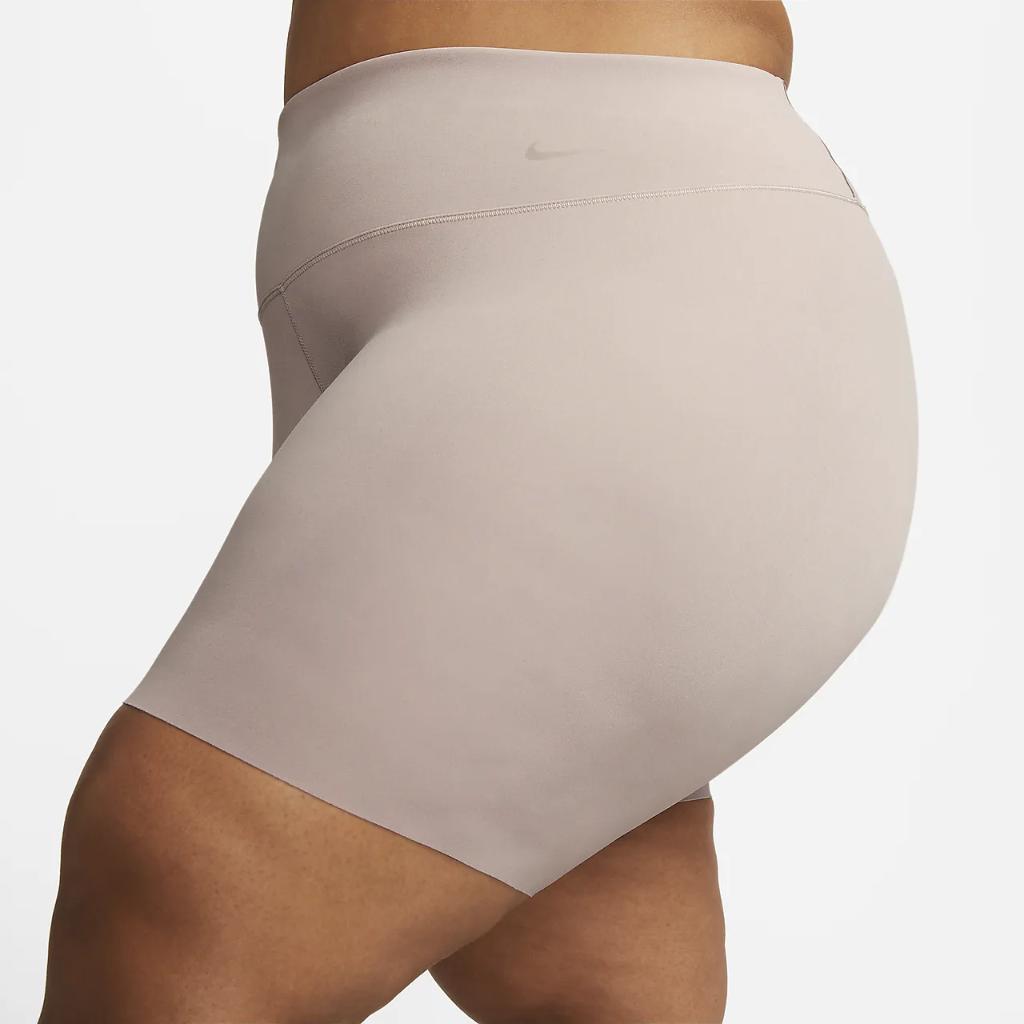 Nike Zenvy Women&#039;s Gentle-Support High-Waisted 8&quot; Biker Shorts (Plus Size) DV4915-272