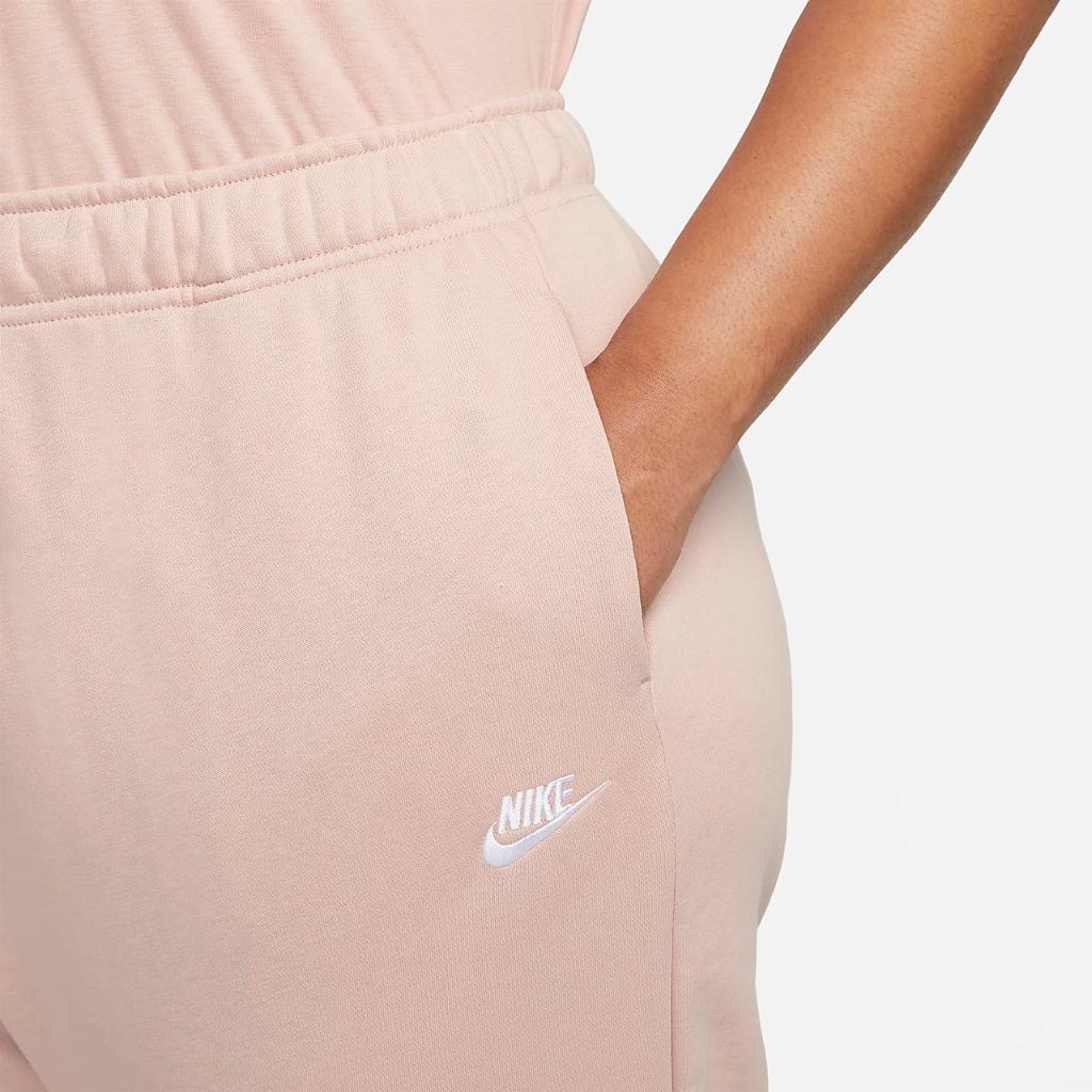 Nike Sportswear Club Fleece Women&#039;s Mid-Rise Oversized Sweatpants (Plus Size) DV5084-601