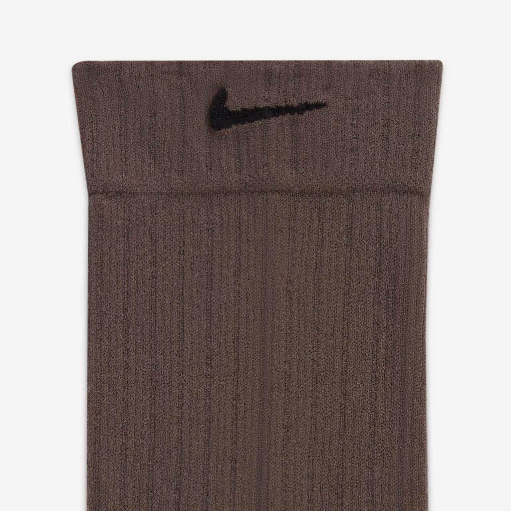 Nike Women&#039;s Sheer Crew Socks (1 Pair) DV5701-004