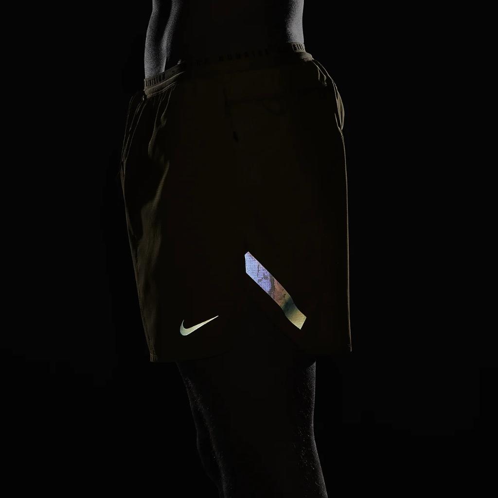 Nike Dri-FIT ADV Run Division Men&#039;s 4&quot; Brief-Lined Running Shorts DV9291-716