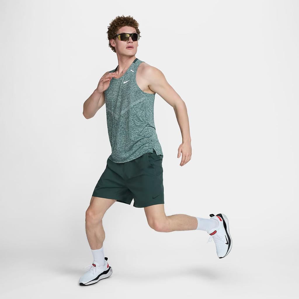 Nike Form Men&#039;s Dri-FIT 7&quot; Unlined Versatile Shorts DV9857-338