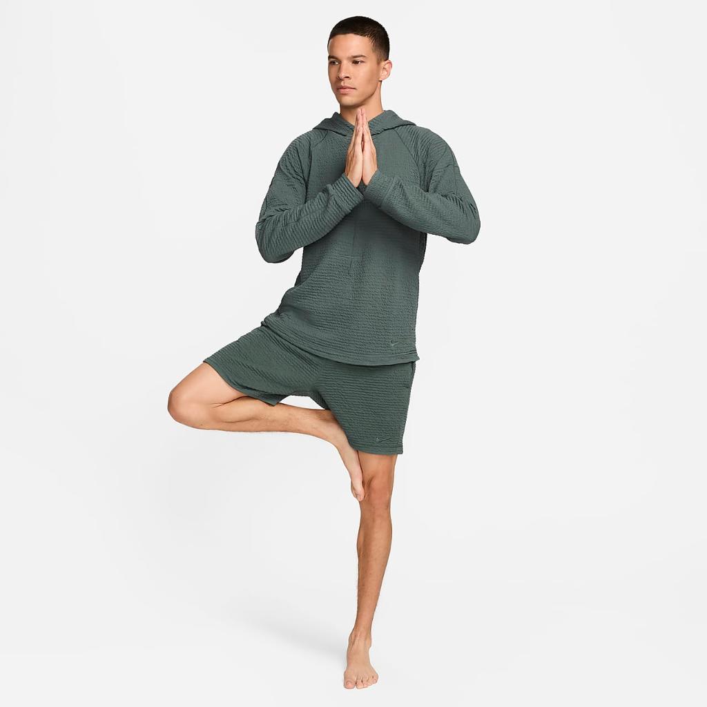Nike Yoga Men&#039;s Dri-FIT Pullover DV9875-338