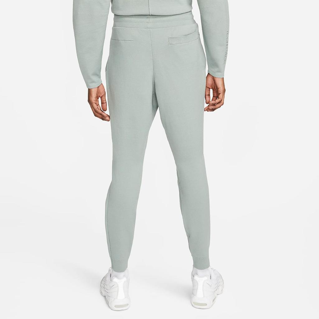 Nike Sportswear Therma-FIT ADV Tech Pack Men&#039;s Tech Fleece Engineered Pants DV9987-330