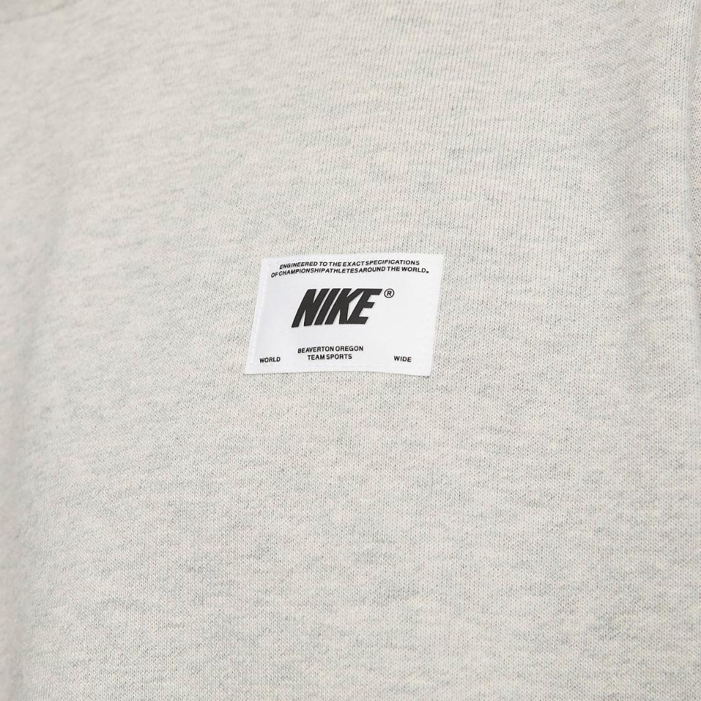 Nike Dri-FIT Standard Issue Men&#039;s Basketball Crew DX0446-050