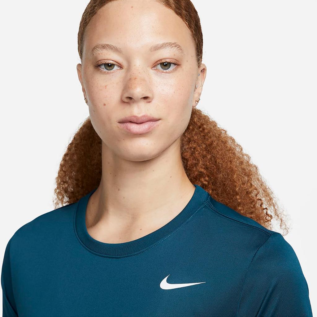 Nike Dri-FIT Women&#039;s T-Shirt DX0687-460