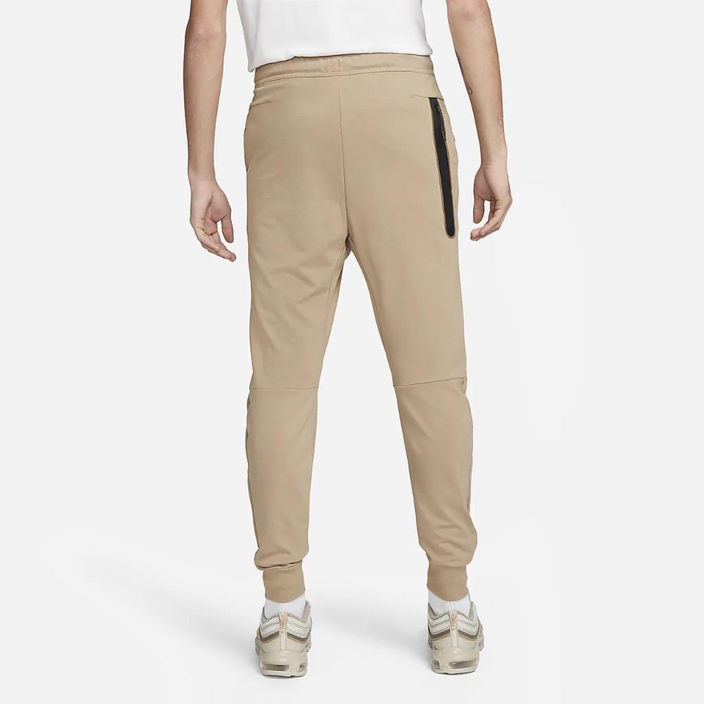 Nike Sportswear Tech Fleece Lightweight Men&#039;s Slim-Fit Jogger Sweatpants DX0826-247