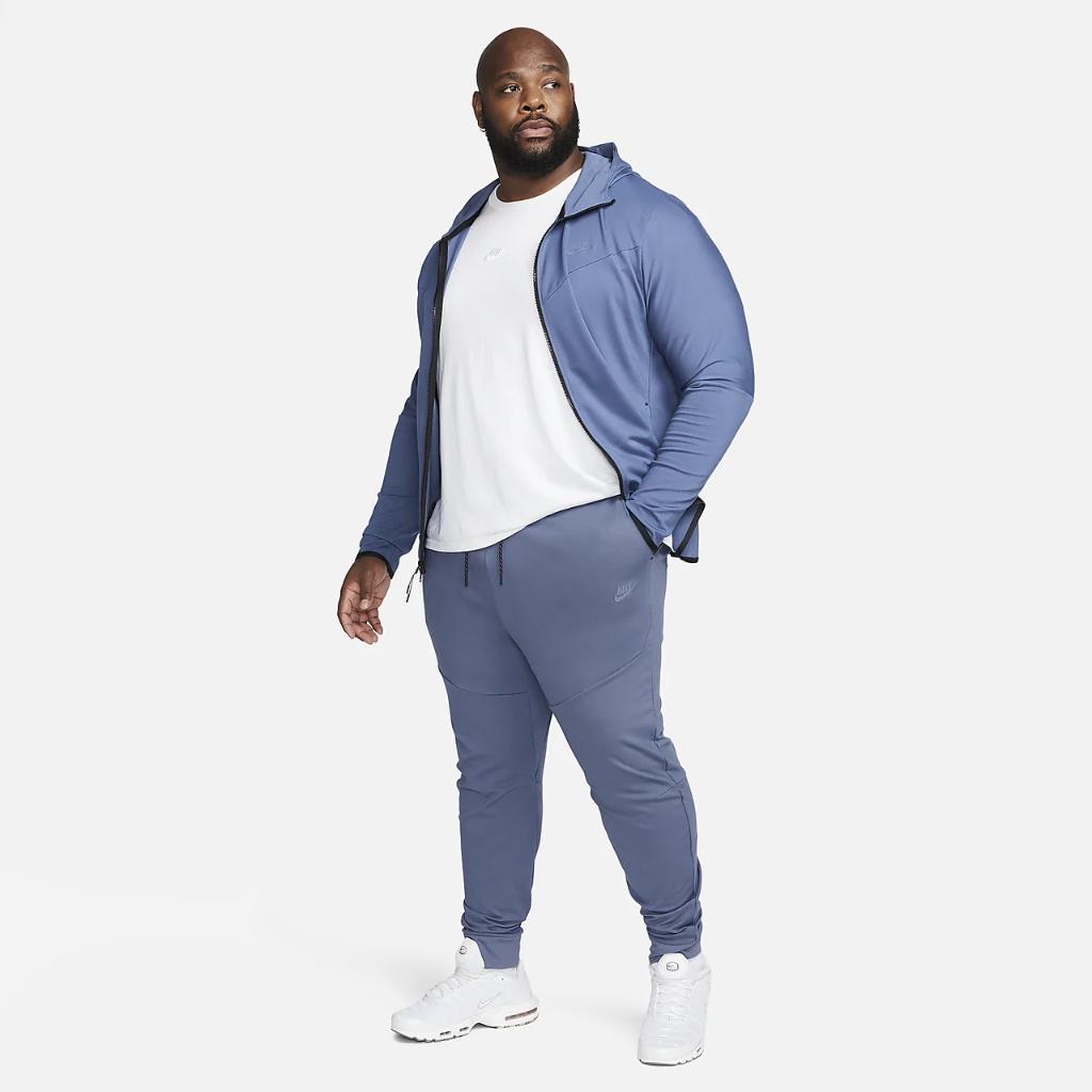 Nike Sportswear Tech Fleece Lightweight Men&#039;s Slim-Fit Jogger Sweatpants DX0826-491