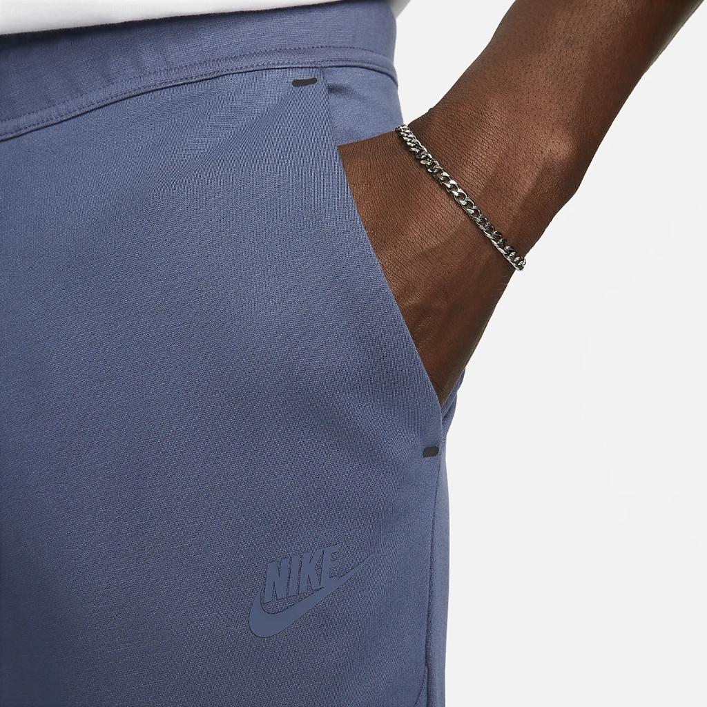 Nike Sportswear Tech Fleece Lightweight Men&#039;s Slim-Fit Jogger Sweatpants DX0826-491