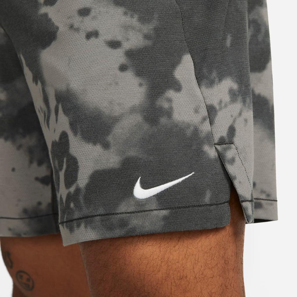 Nike Yoga Dri-FIT Men&#039;s 7&quot; Unlined Shorts DX0920-060