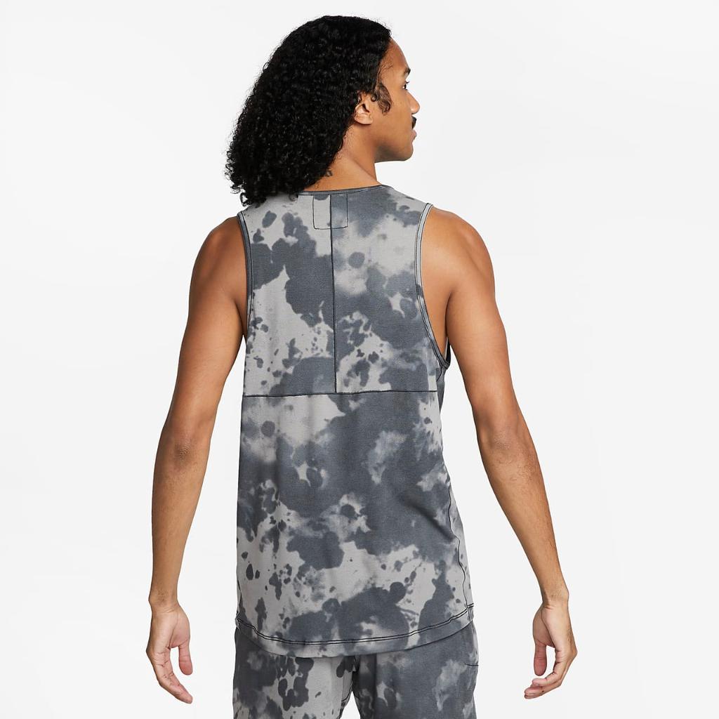 Nike Dri-FIT Men&#039;s Allover Print Sleeveless Yoga Top DX0924-060