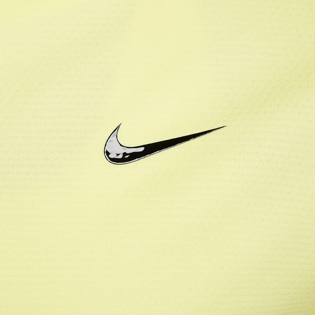 Nike Dri-FIT UV Advantage Women&#039;s 1/2-Zip Top DX1491-331