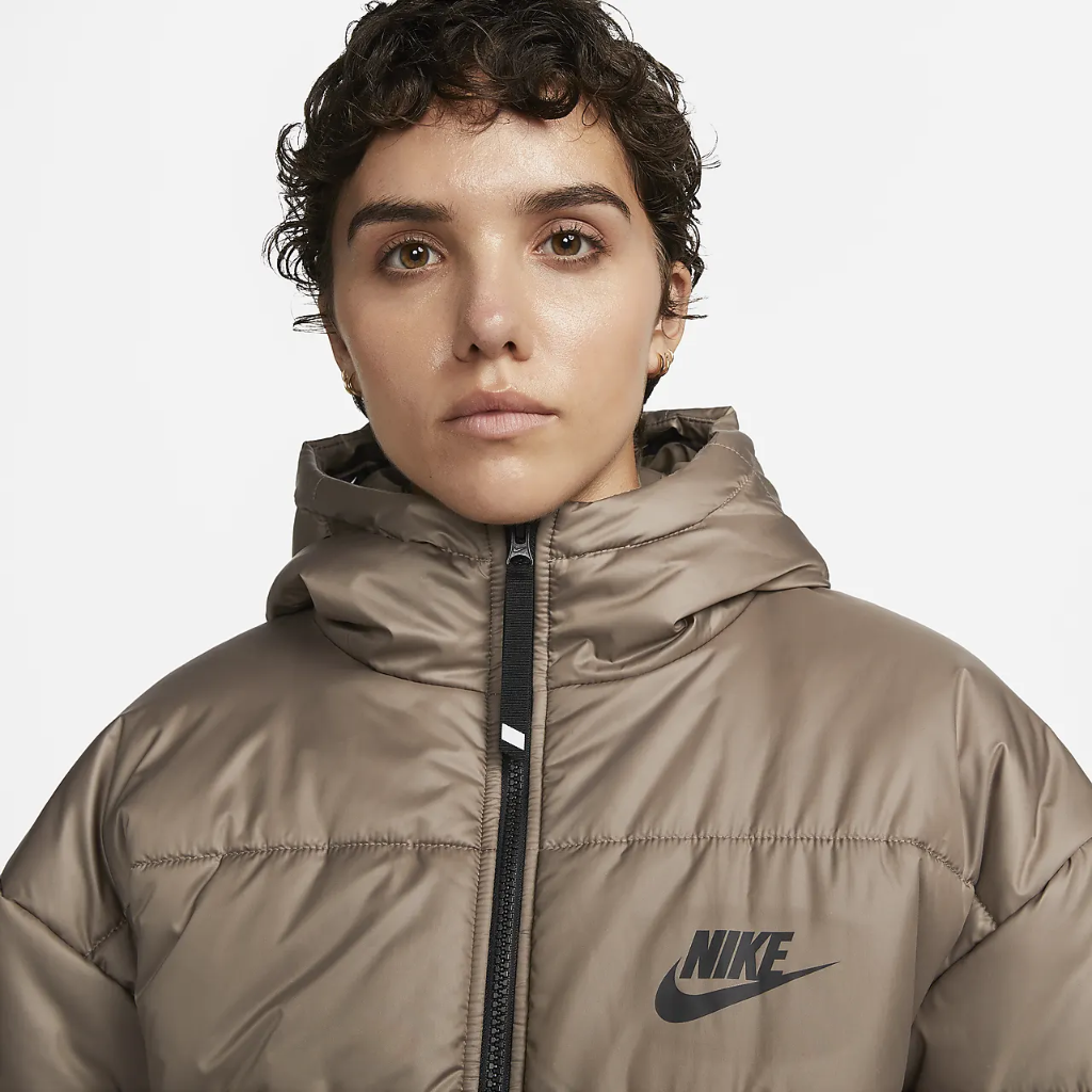 Nike Sportswear Therma-FIT Repel Women&#039;s Synthetic-Fill Hooded Jacket DX1797-040