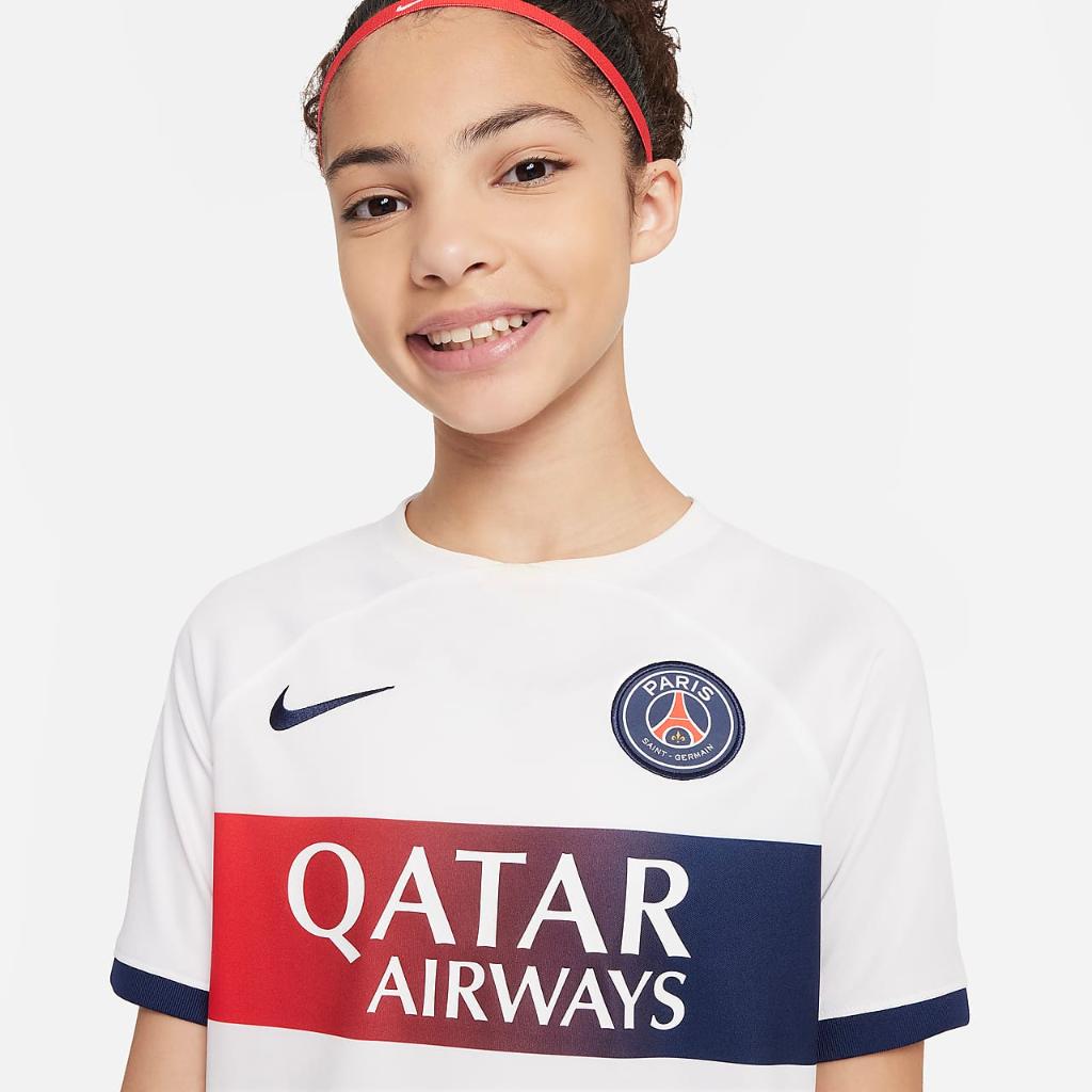 Paris Saint-Germain 2022/23 Stadium Home/Away Big Kids&#039; Nike Dri-FIT Soccer Shorts DX2789-100
