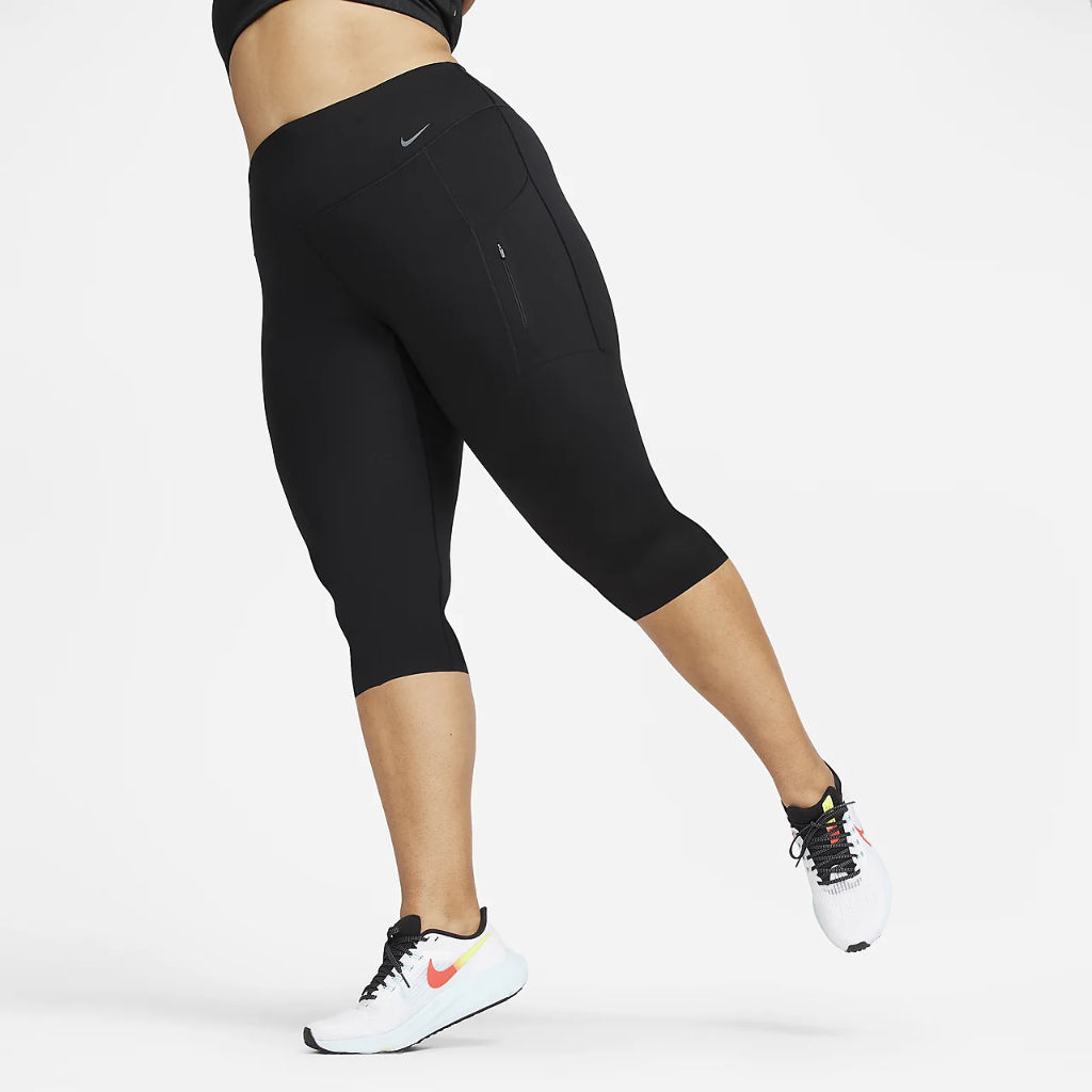 Nike Go Women&#039;s Firm-Support High-Waisted Capri Leggings with Pockets (Plus Size) DX3487-010