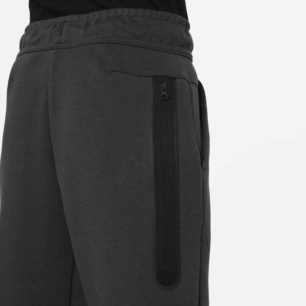Nike Sportswear Tech Fleece Big Kids&#039; (Boys&#039;) Pants DX5093-060